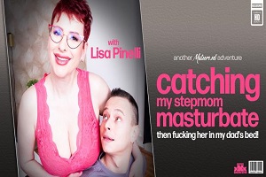 Lisa Pinelli – Fuckeln Sie meine heiße, große, breite Stiefmomie Lisa Pinelli, nachdem ich sie im Bett meines Vaters masturbiert hatte